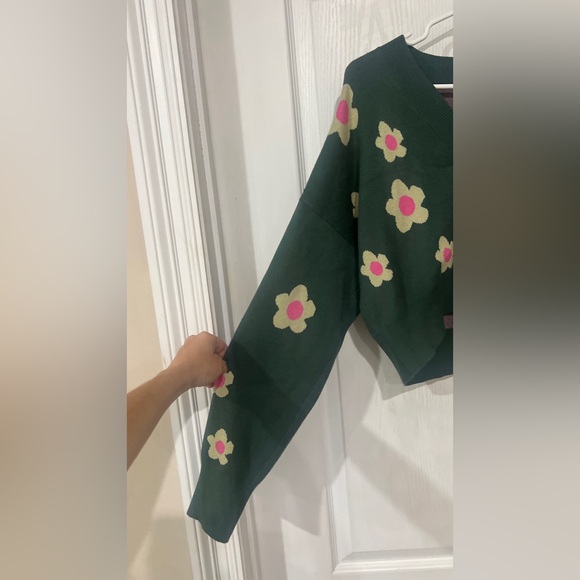 Bailey Rose Green Floral Cardigan - Picture 4 of 7